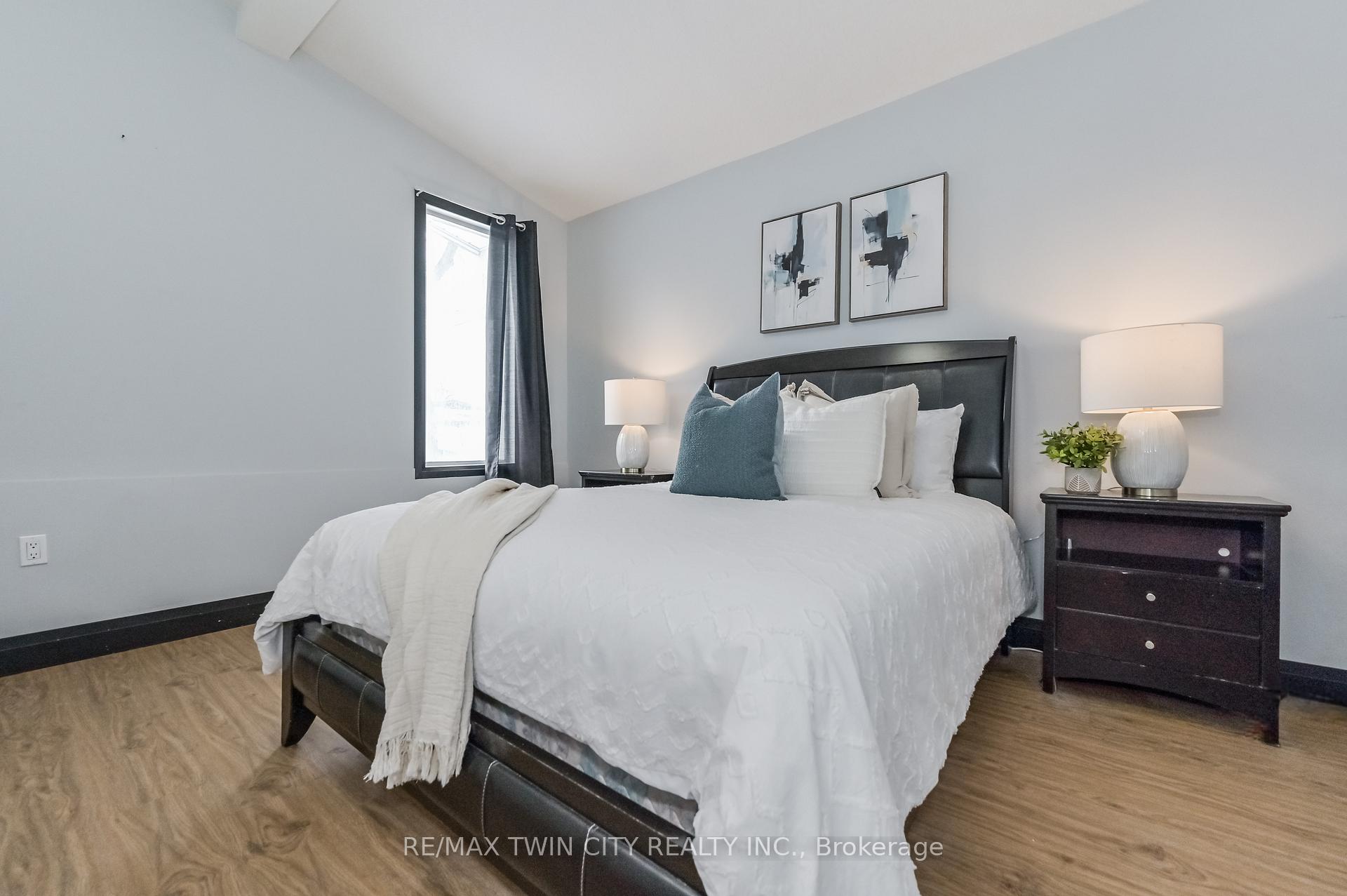 Photo 20 of 349 Mill Street, Kitchener — HOMEH