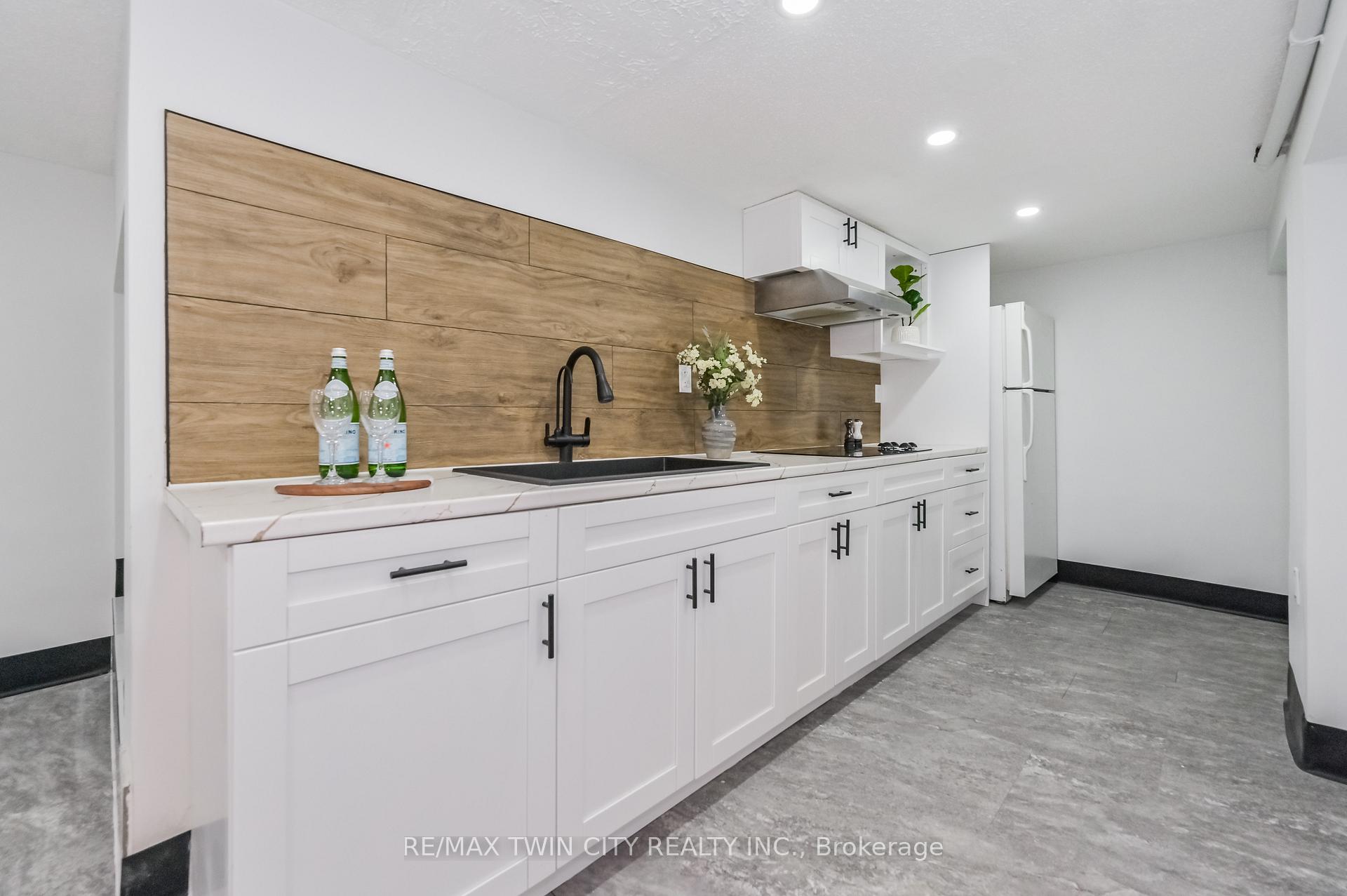 Photo 21 of 349 Mill Street, Kitchener — HOMEH