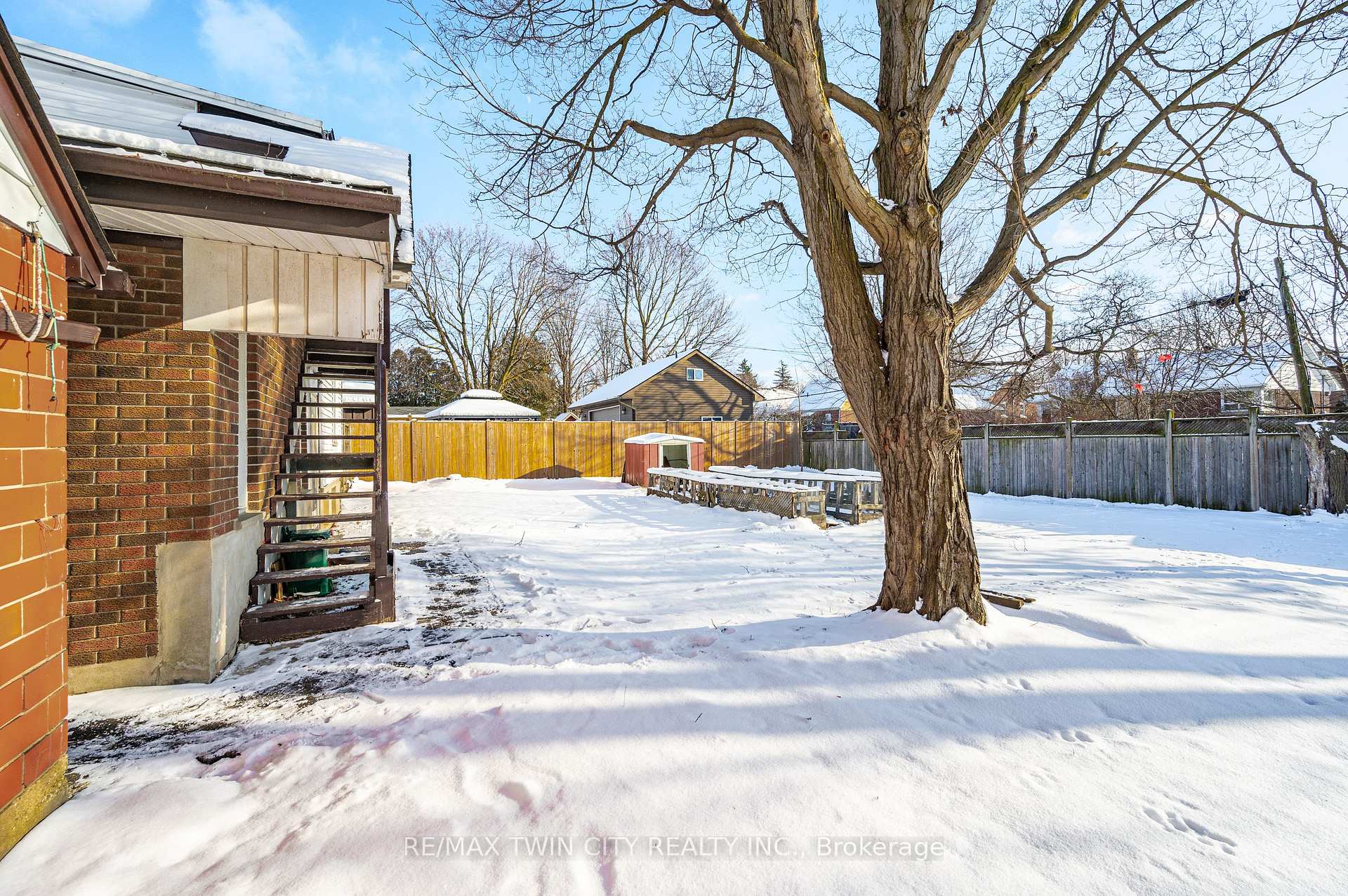 Photo 25 of 349 Mill Street, Kitchener — HOMEH