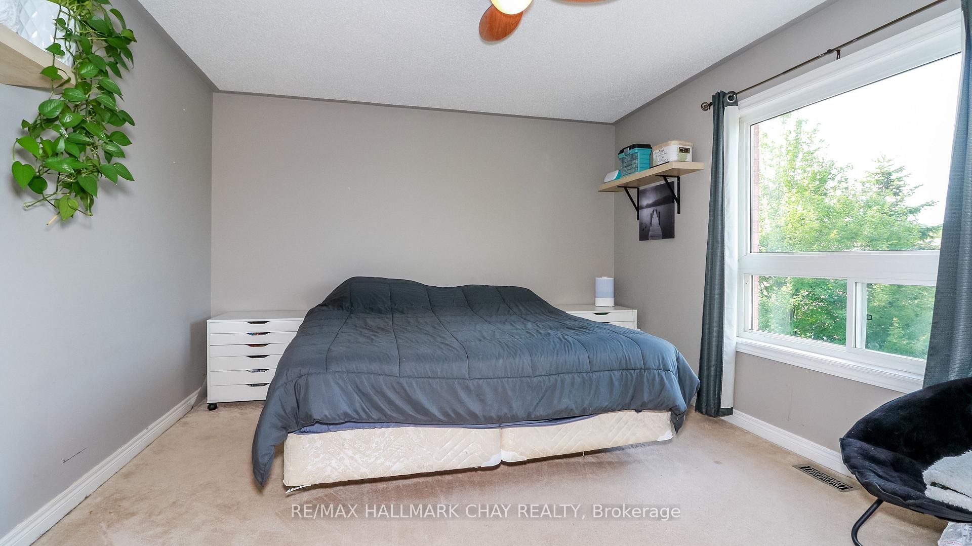Photo 14 of 149 Cunningham Drive, Barrie, Ardagh — HOMEH