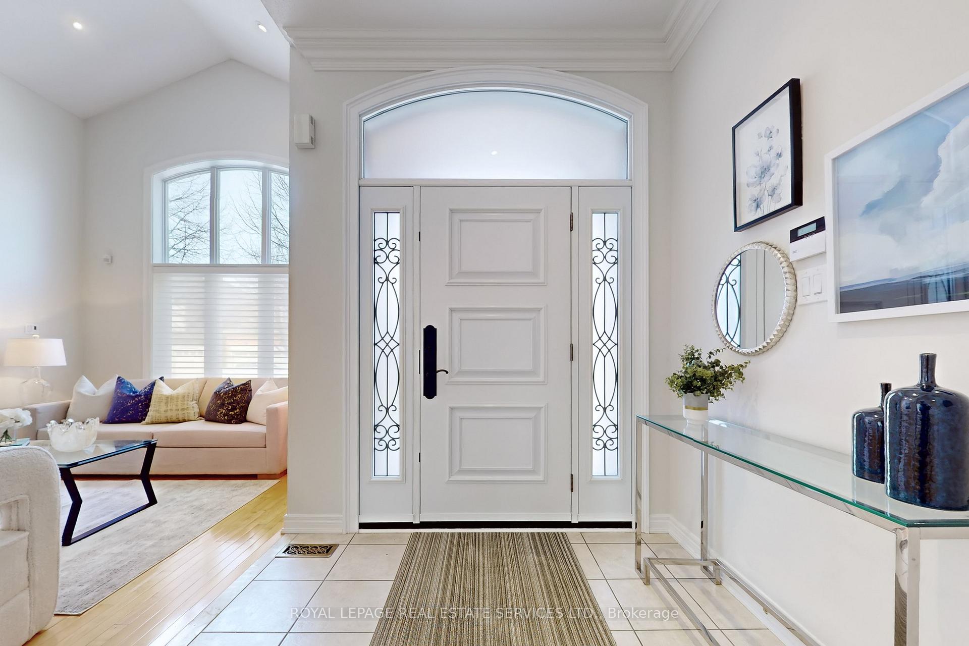 Photo 6 of 171 Coltrane Drive, Vaughan, Patterson — HOMEH