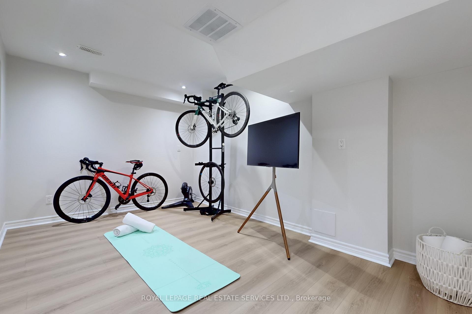 Photo 44 of 171 Coltrane Drive, Vaughan, Patterson — HOMEH
