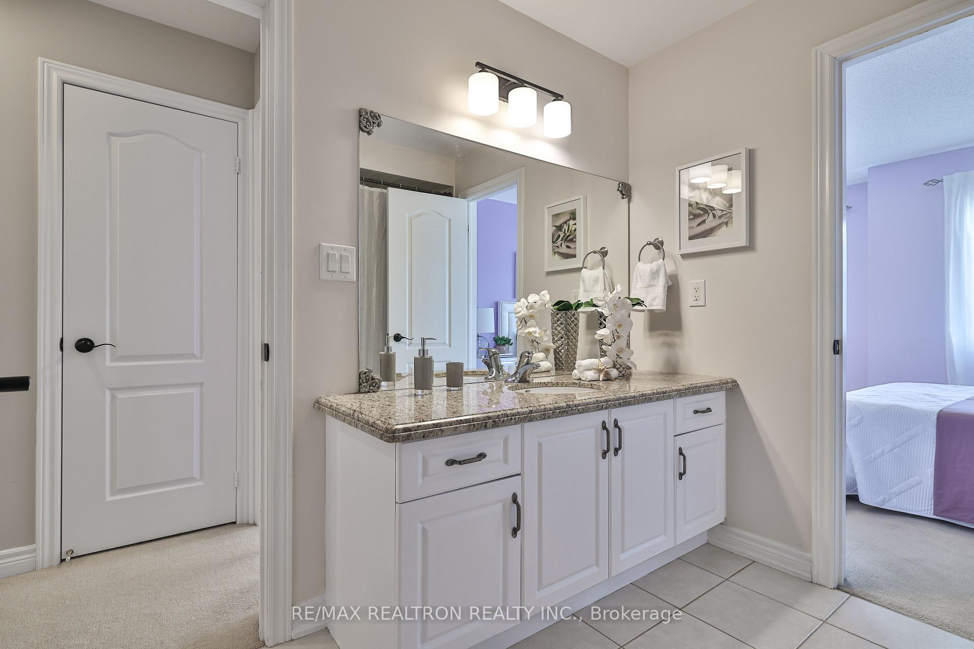 Photo 15 of 18 Lady Loretta Lane, Vaughan, Patterson — HOMEH