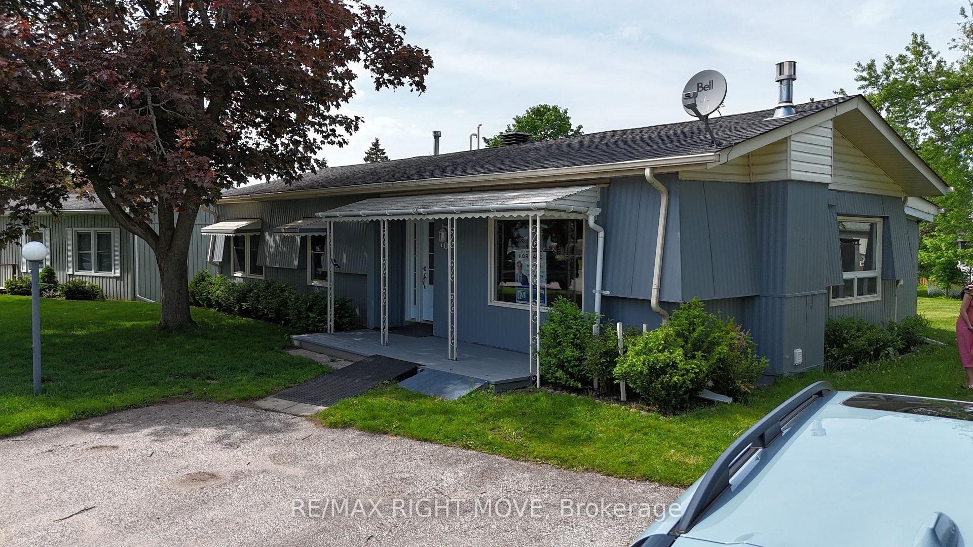Photo 6 of 70 linden Lane, Innisfil, Rural Innisfil — HOMEH