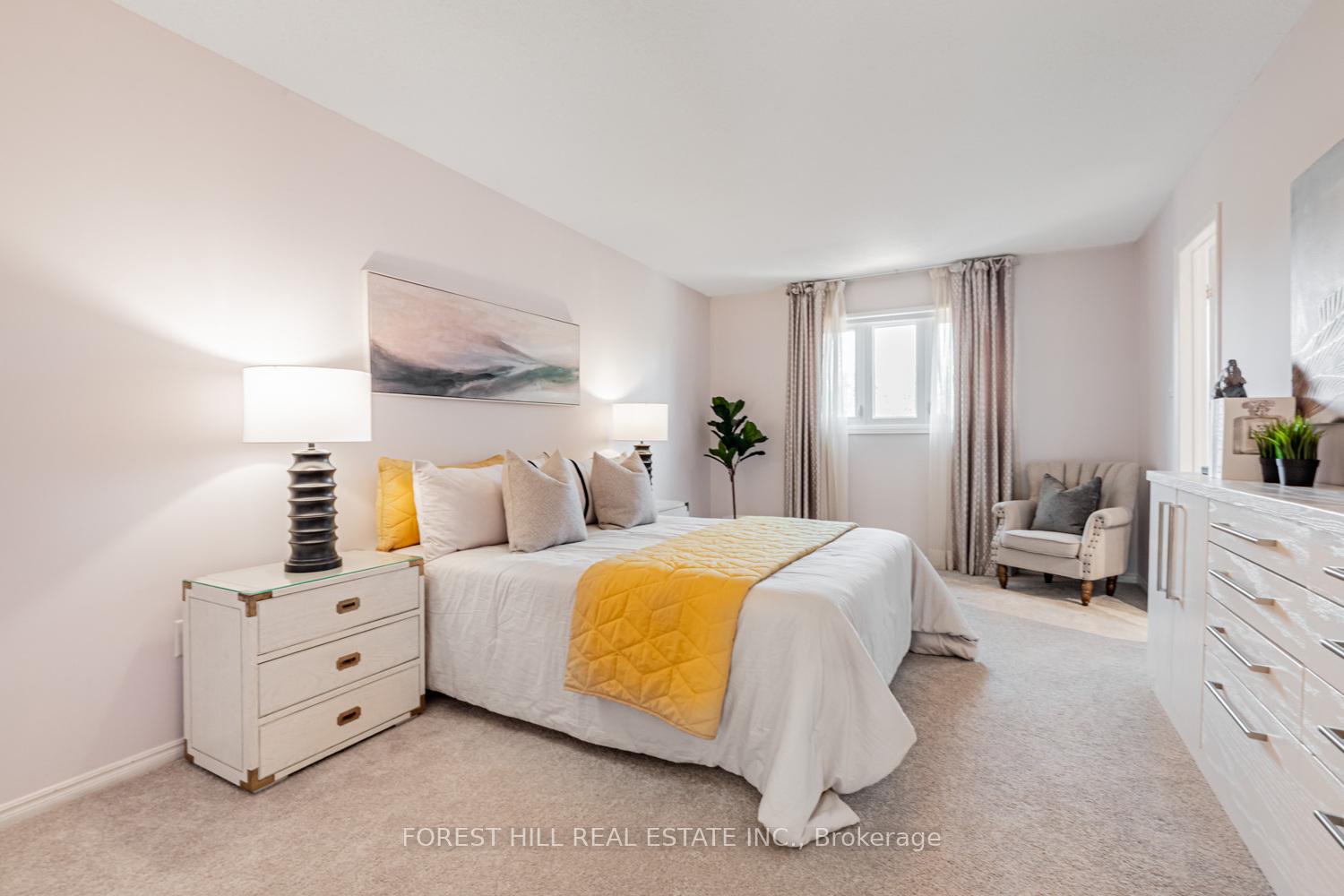 Photo 15 of 81 Croteau Crescent, Vaughan, Crestwood-Springfarm-Yorkhill — HOMEH