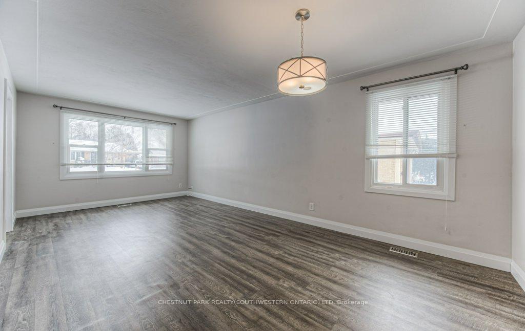 Photo 7 of 49 Plymouth Road, Kitchener, Rockway — HOMEH