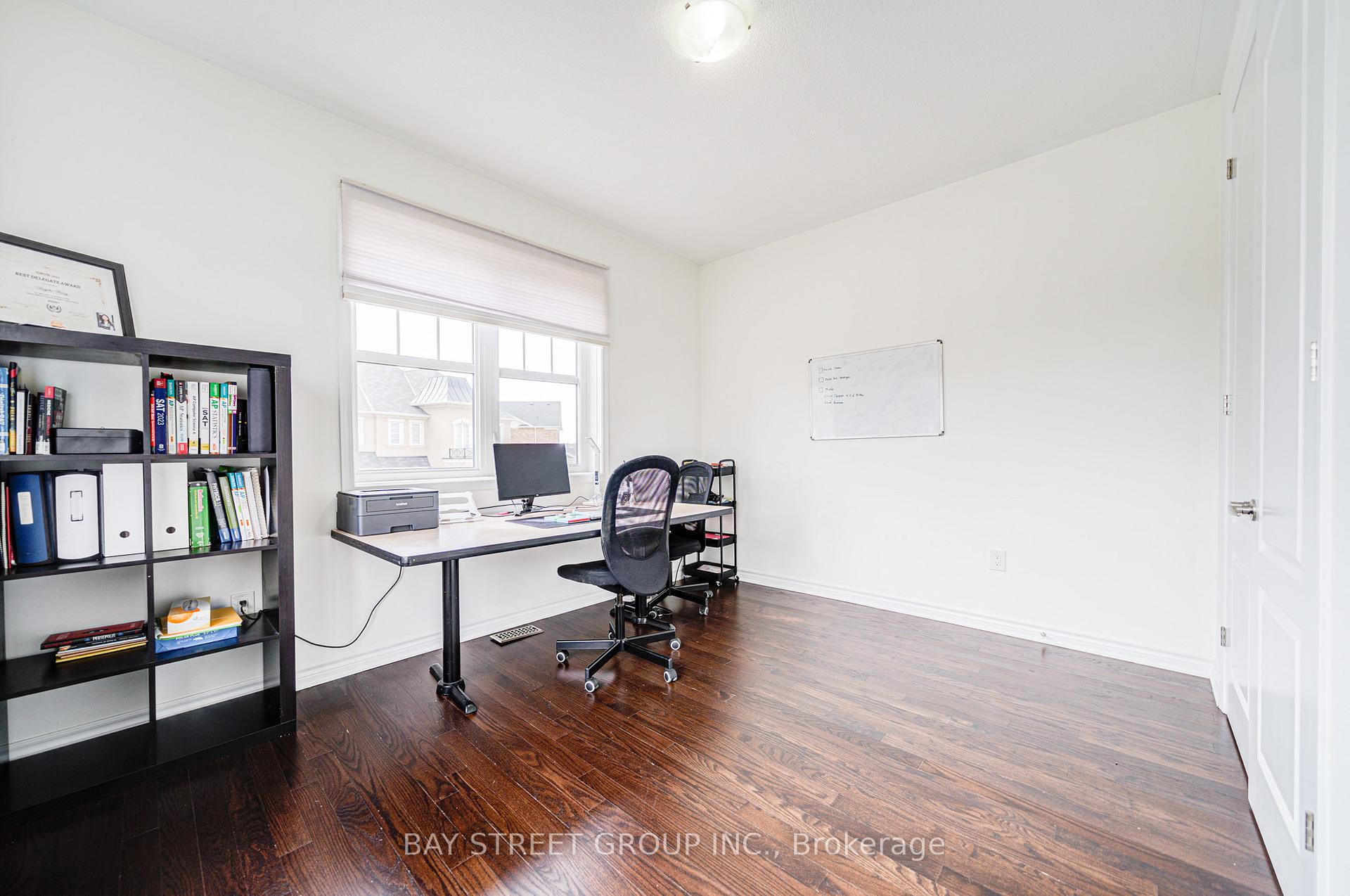 Photo 28 of 152 Baber Crescent, Aurora, Rural Aurora — HOMEH
