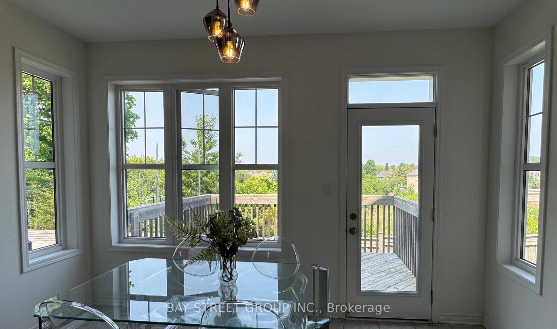 Photo 40 of 152 Baber Crescent, Aurora, Rural Aurora — HOMEH