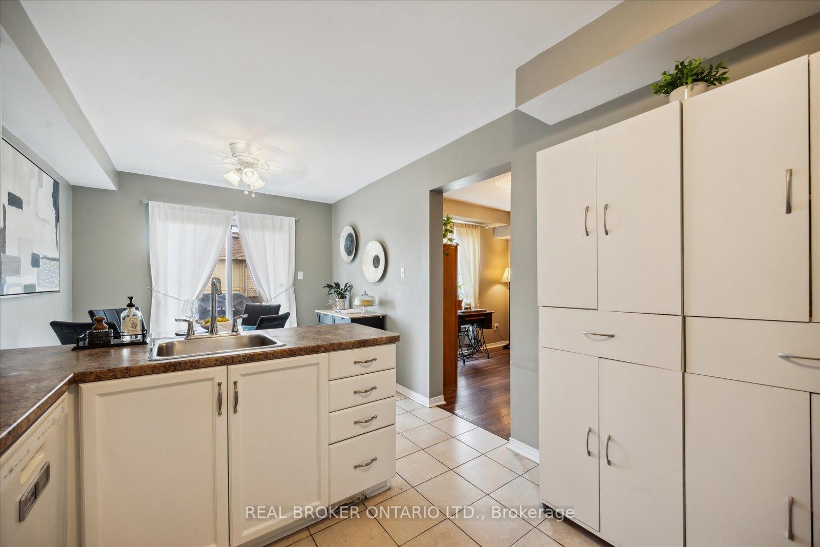 Photo 13 of 74 Trewin Lane, Clarington, Bowmanville — HOMEH