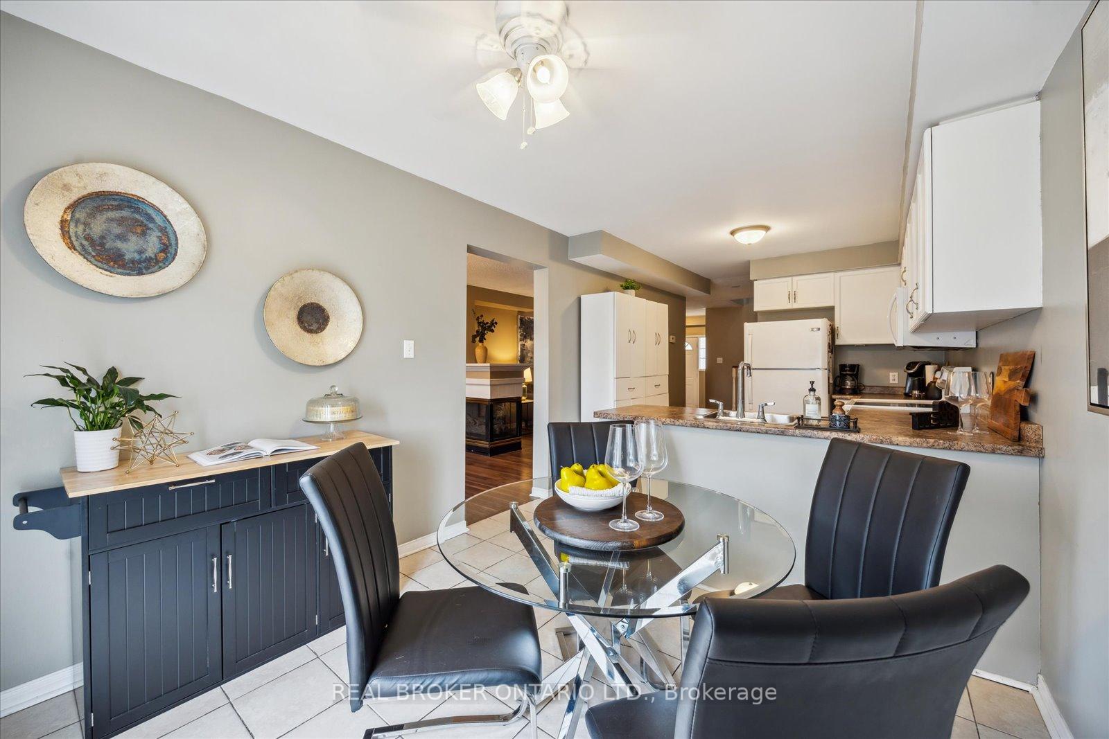 Photo 12 of 74 Trewin Lane, Clarington, Bowmanville — HOMEH