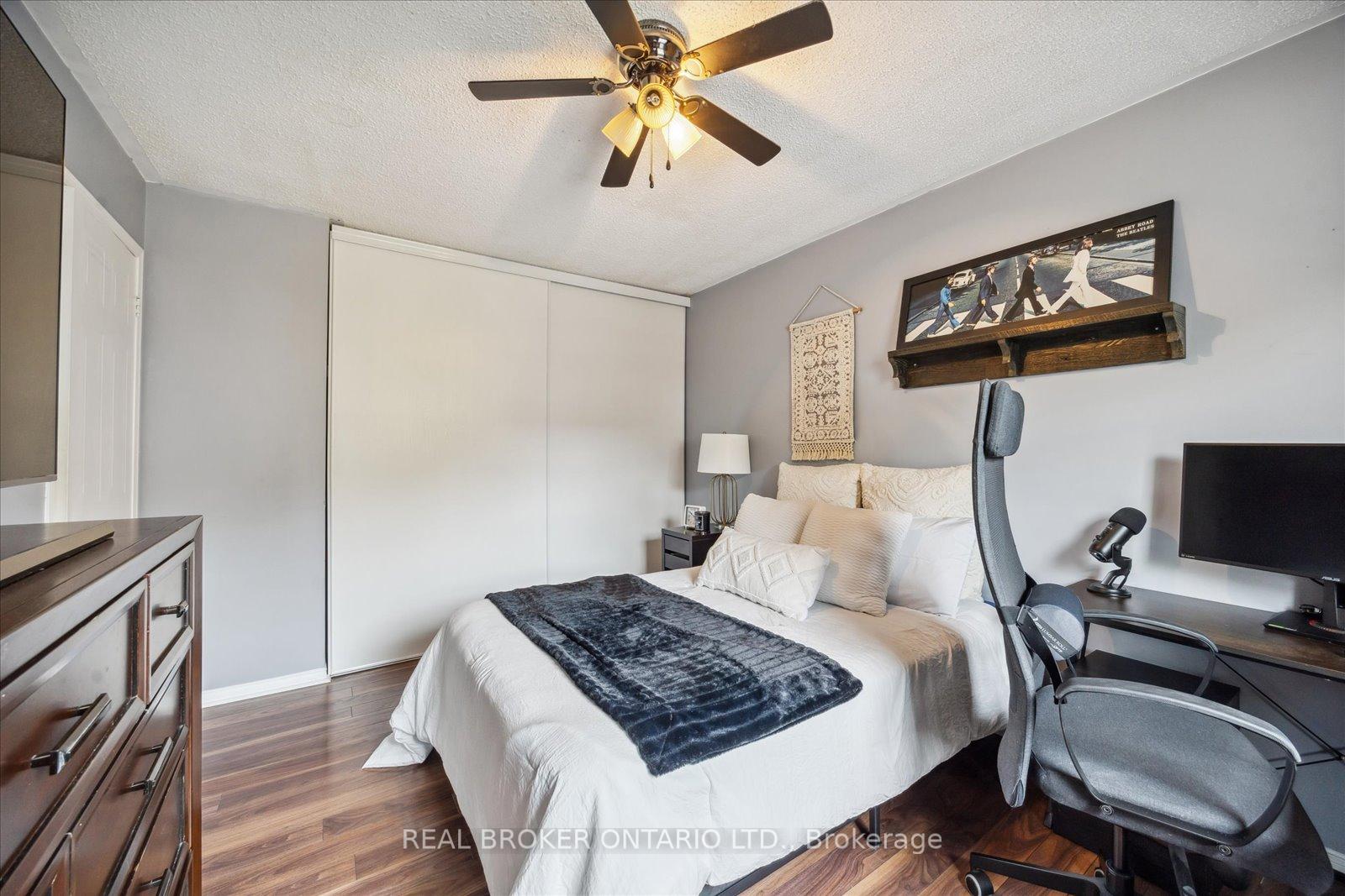 Photo 17 of 74 Trewin Lane, Clarington, Bowmanville — HOMEH