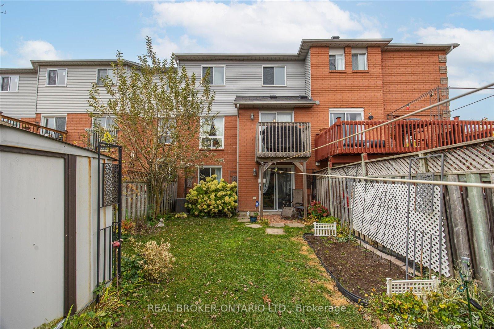 Photo 38 of 74 Trewin Lane, Clarington, Bowmanville — HOMEH