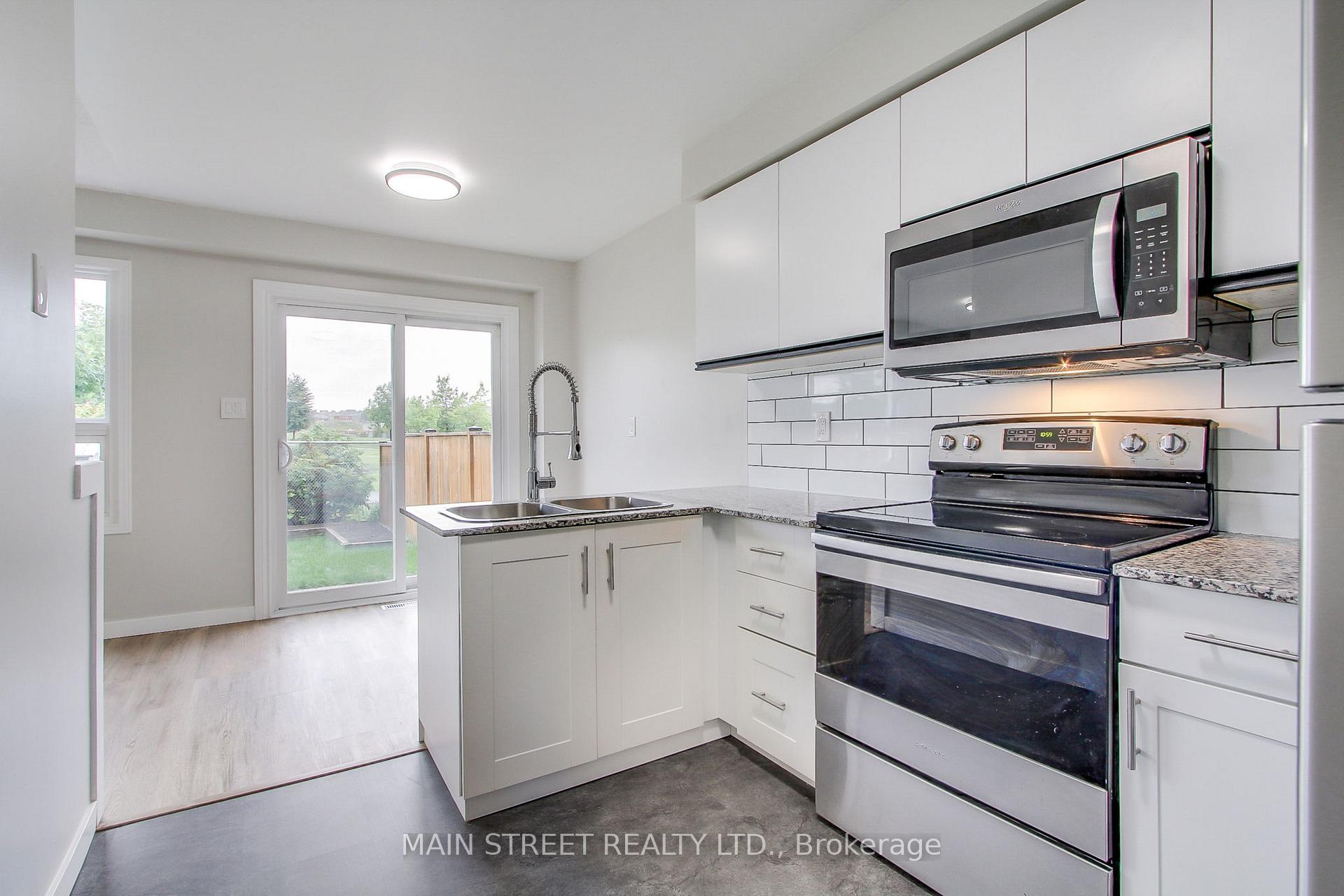 Photo 8 of 2170 Ferguson Street, Innisfil, Alcona — HOMEH