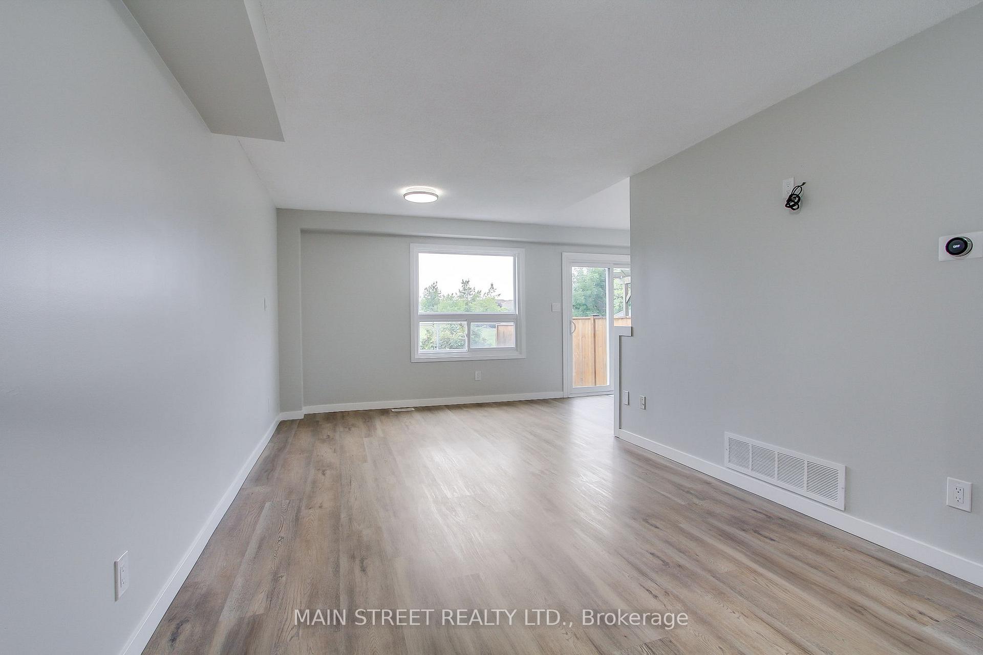 Photo 14 of 2170 Ferguson Street, Innisfil, Alcona — HOMEH
