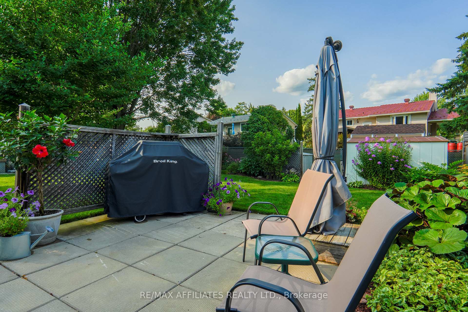 Photo 36 of 17 Uxbridge Crescent, Ottawa, Kanata - Glencairn/Hazeldean — HOMEH