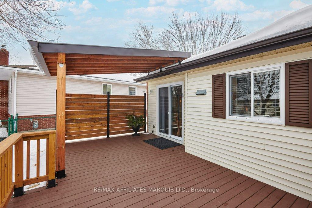 Photo 21 of 277 Meadowvale Crescent, Cornwall — HOMEH