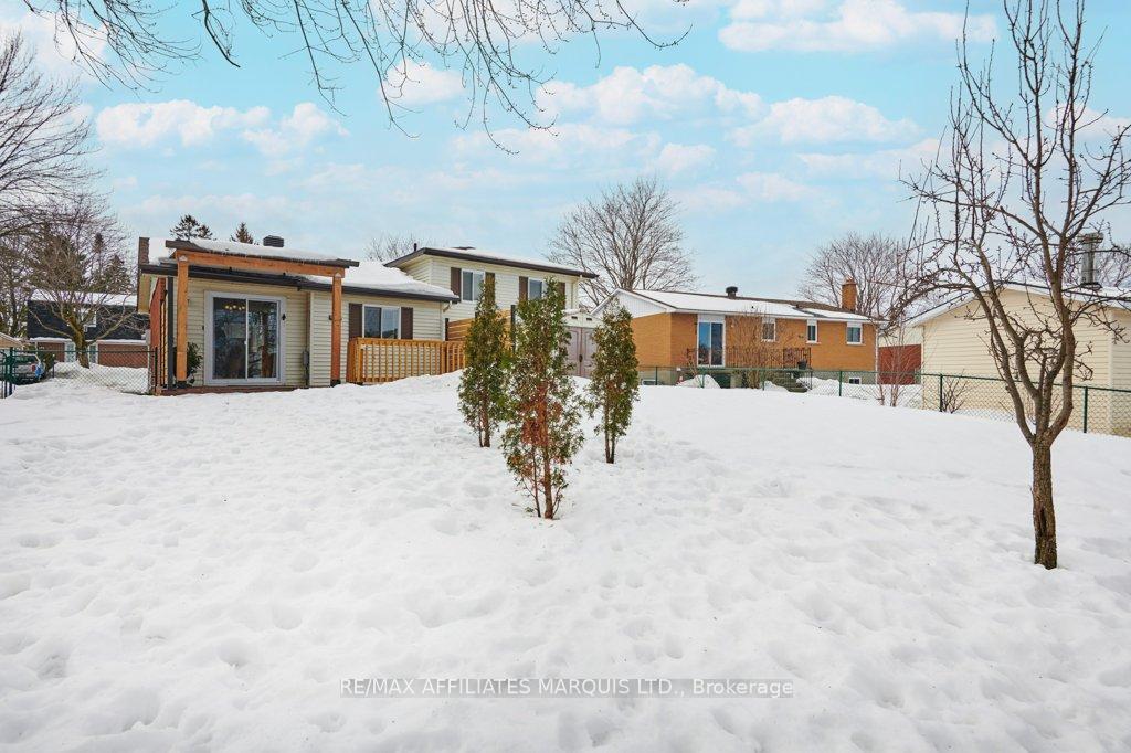 Photo 22 of 277 Meadowvale Crescent, Cornwall — HOMEH