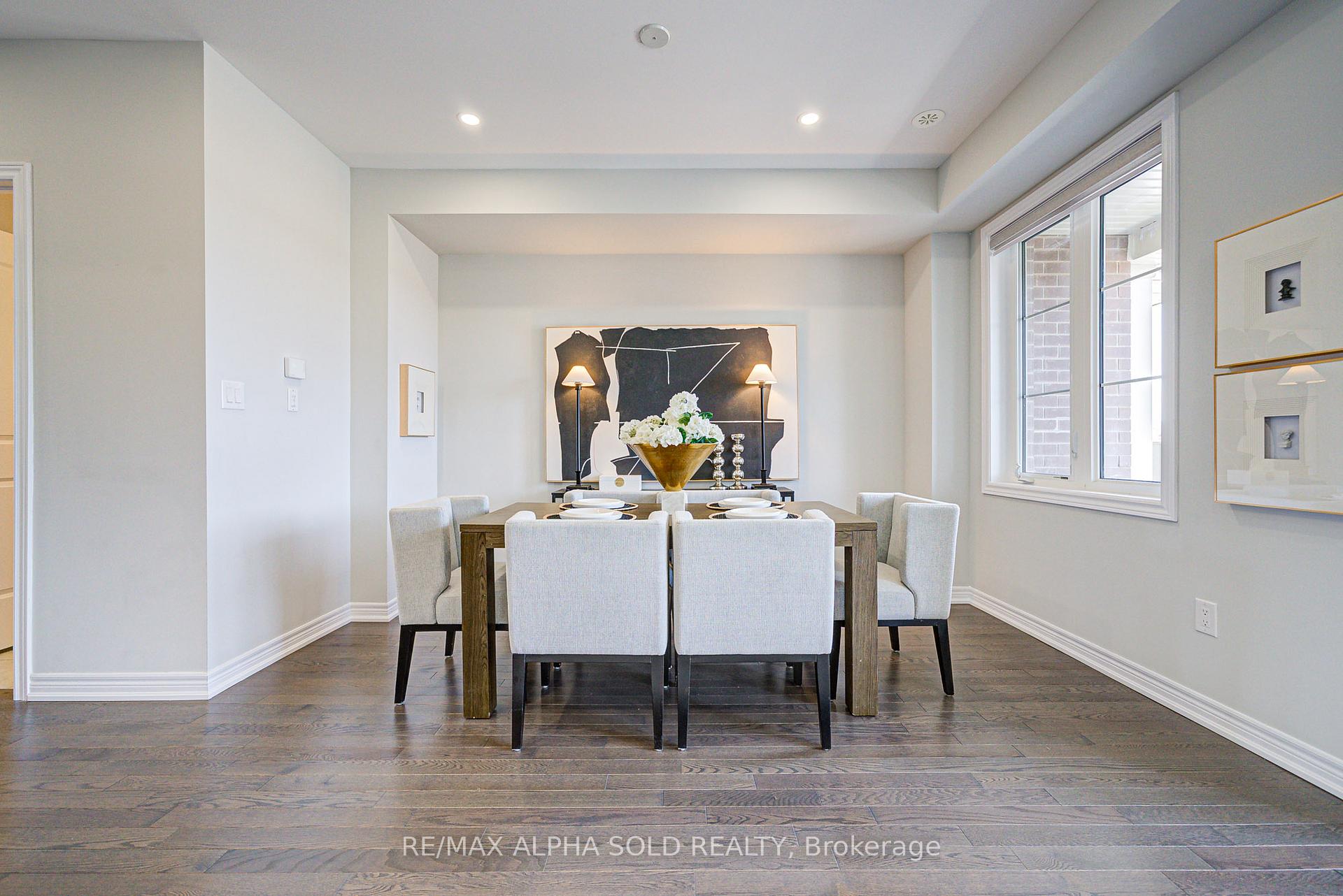 Photo 6 of 132 Cornell Centre Boulevard, Markham, Cornell — HOMEH