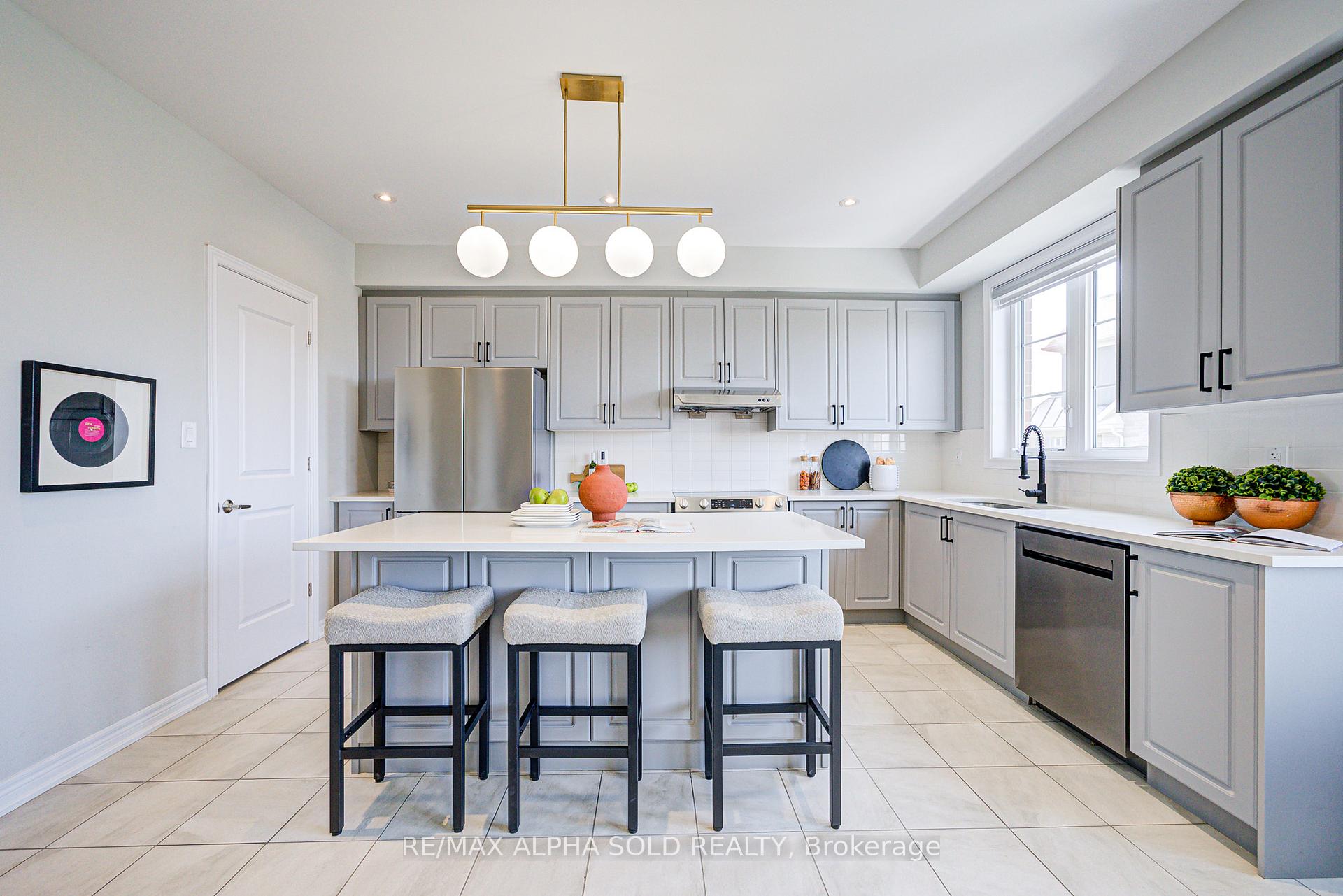 Photo 12 of 132 Cornell Centre Boulevard, Markham, Cornell — HOMEH