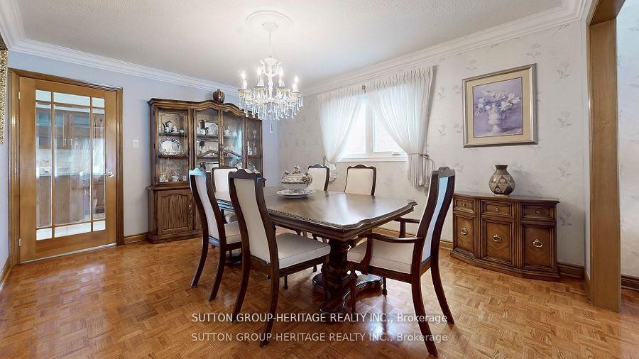 Photo 12 of 25 Jimston Drive, Markham, Milliken Mills East — HOMEH