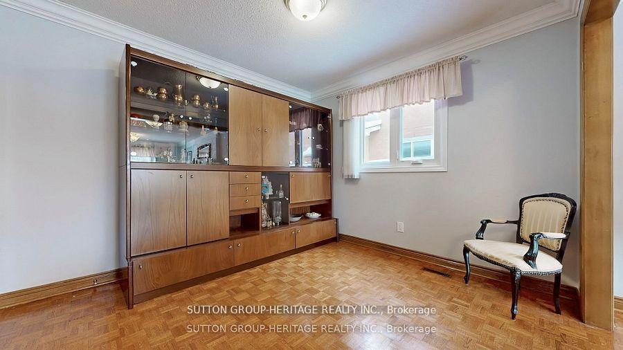 Photo 15 of 25 Jimston Drive, Markham, Milliken Mills East — HOMEH