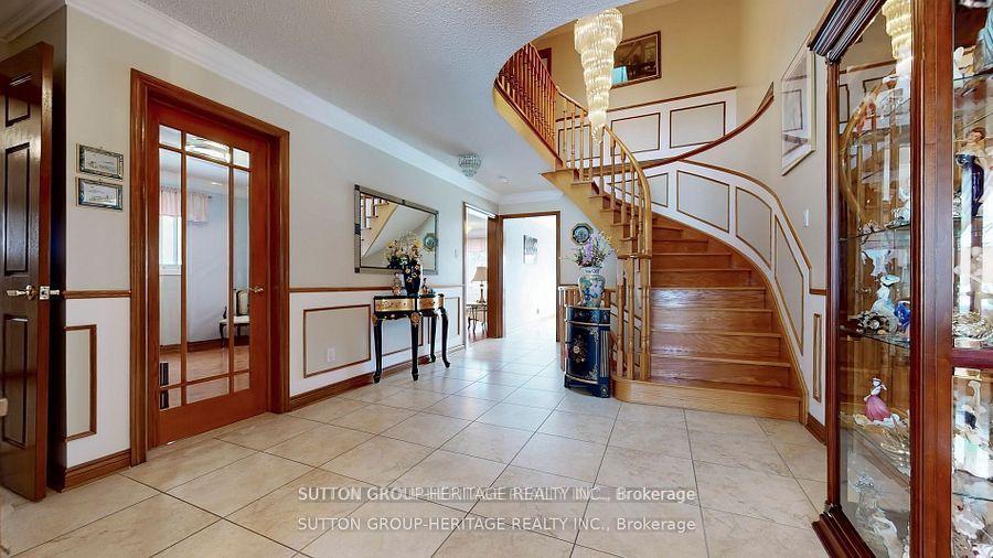 Photo 19 of 25 Jimston Drive, Markham, Milliken Mills East — HOMEH