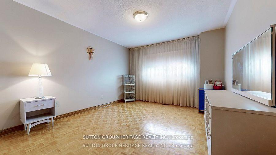 Photo 28 of 25 Jimston Drive, Markham, Milliken Mills East — HOMEH