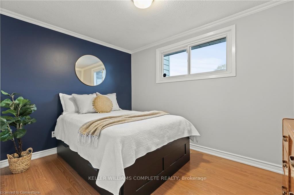 Photo 17 of 38 Brett Court, Hamilton, Eastmount — HOMEH