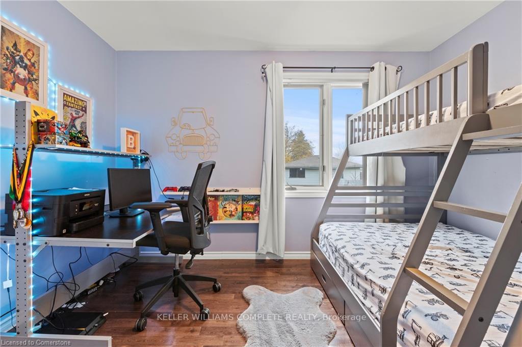 Photo 37 of 38 Brett Court, Hamilton, Eastmount — HOMEH