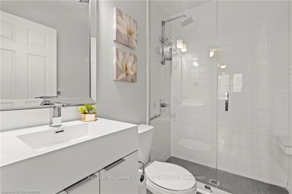Photo 29 of 38 Brett Court, Hamilton, Eastmount — HOMEH