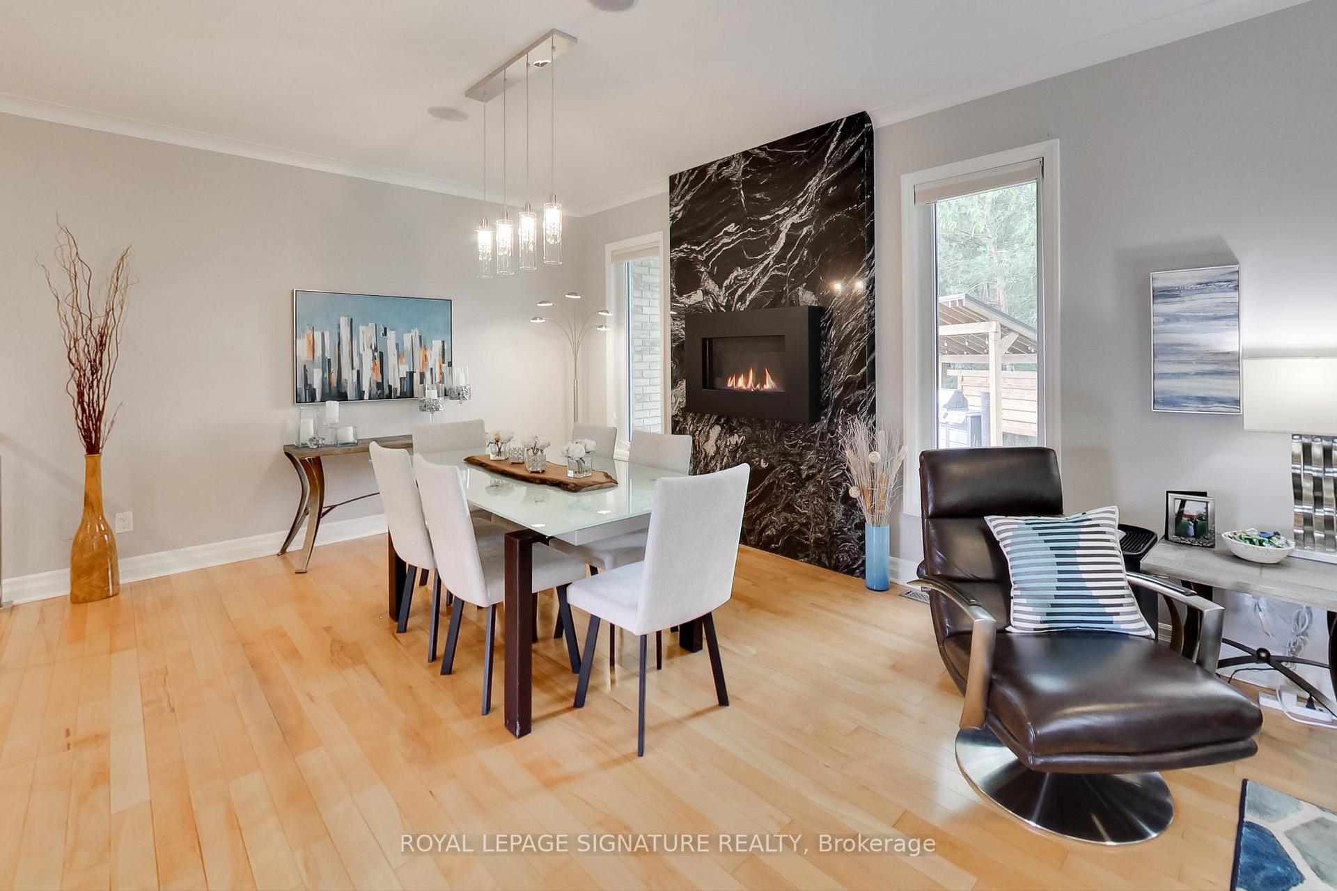 Photo 12 of 10 Willow Bay Drive, Springwater, Midhurst — HOMEH