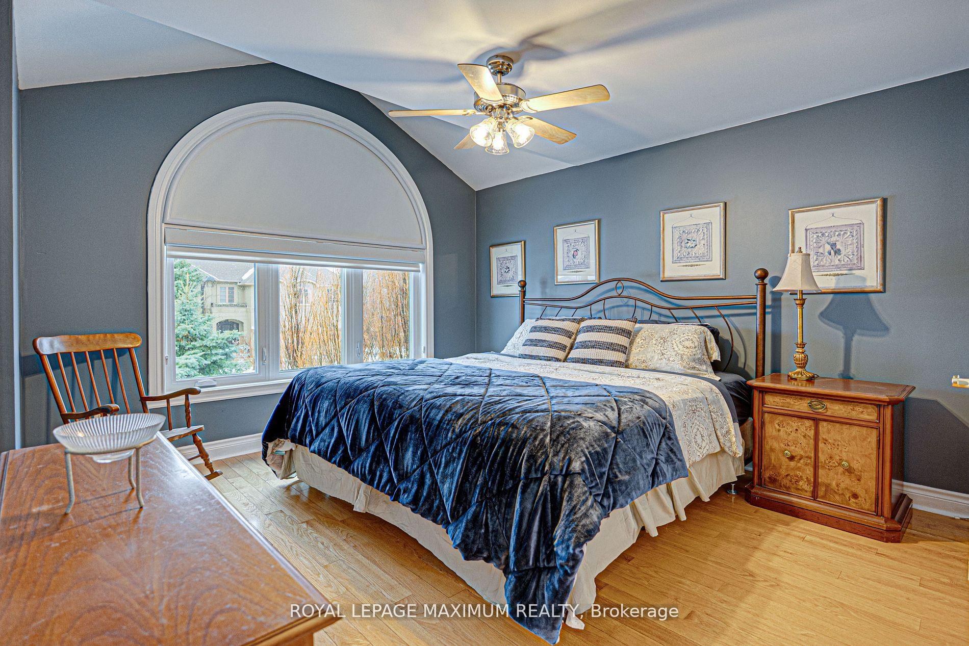 Photo 20 of 222 Kimber Crescent, Vaughan, East Woodbridge — HOMEH