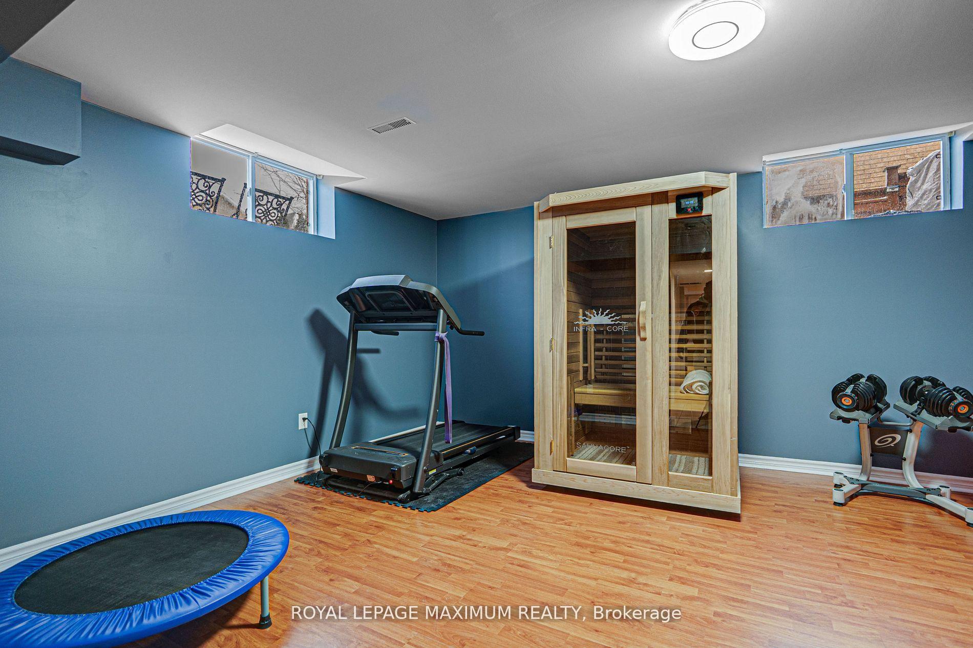 Photo 36 of 222 Kimber Crescent, Vaughan, East Woodbridge — HOMEH