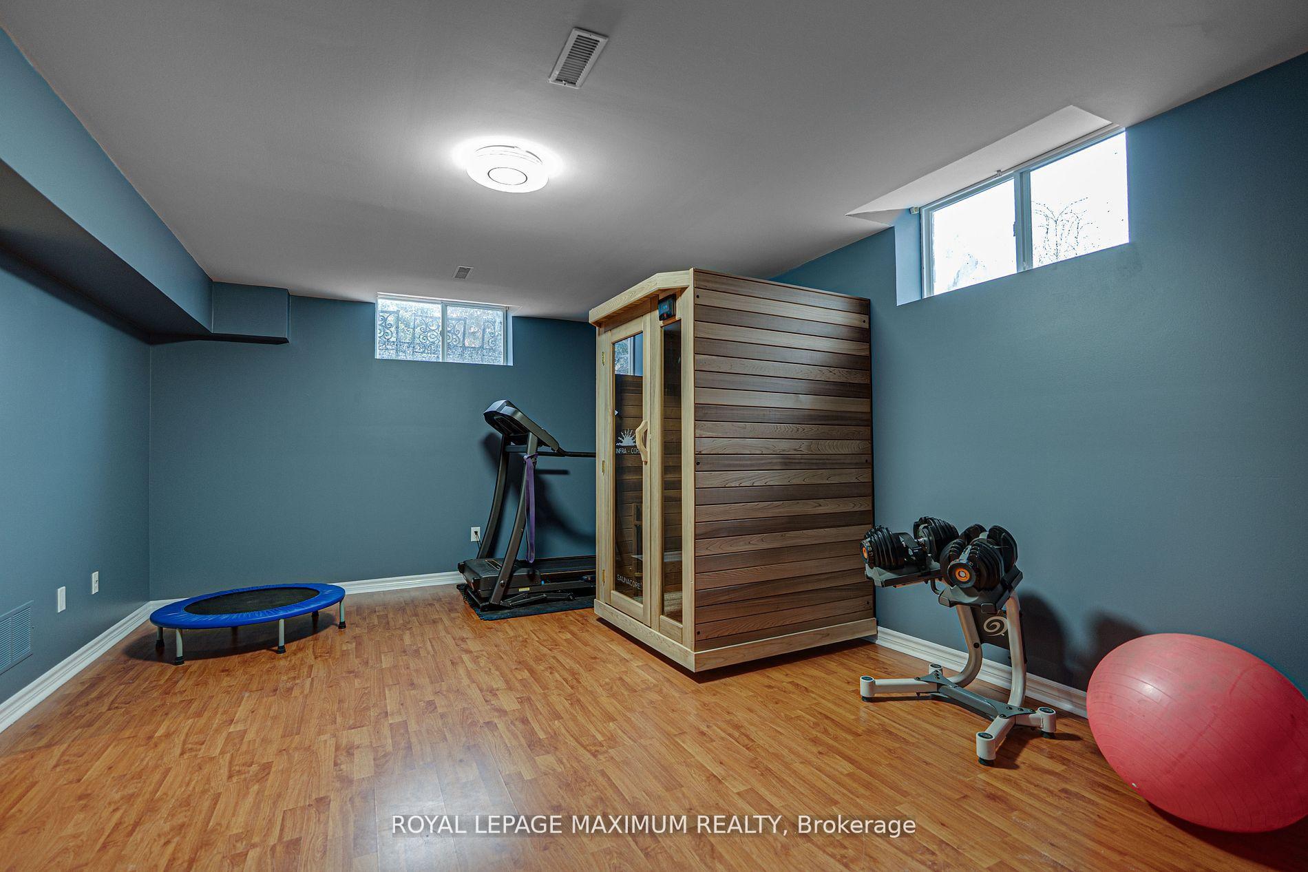 Photo 41 of 222 Kimber Crescent, Vaughan, East Woodbridge — HOMEH
