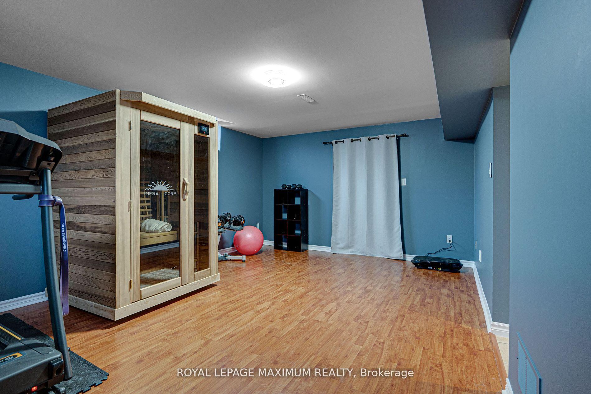 Photo 37 of 222 Kimber Crescent, Vaughan, East Woodbridge — HOMEH