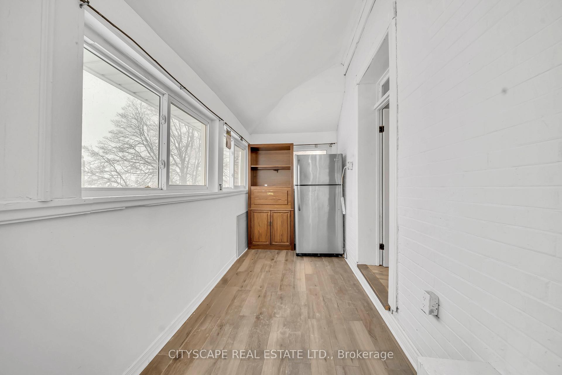Photo 22 of 285 Borden Avenue S, Kitchener — HOMEH