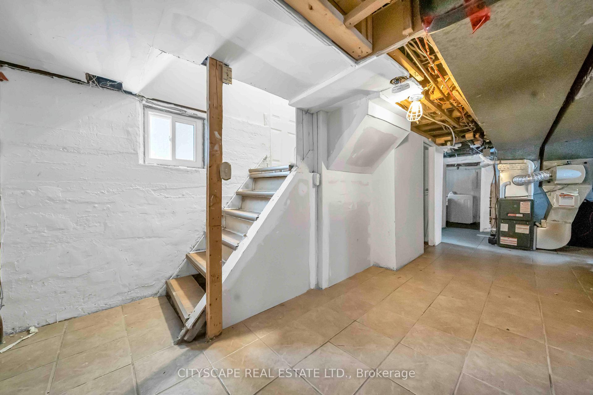 Photo 24 of 285 Borden Avenue S, Kitchener — HOMEH