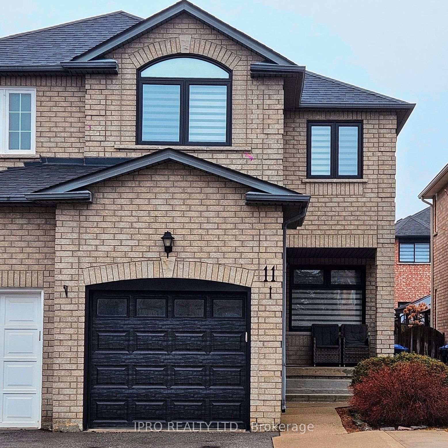 Photo 1 of 11 Carriage House Road, Caledon, Bolton East — HOMEH