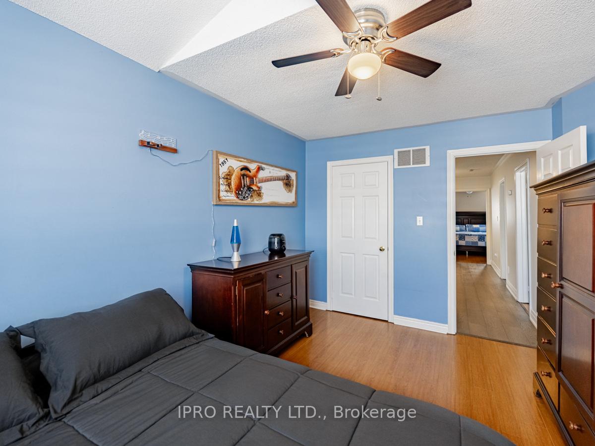 Photo 17 of 11 Carriage House Road, Caledon, Bolton East — HOMEH