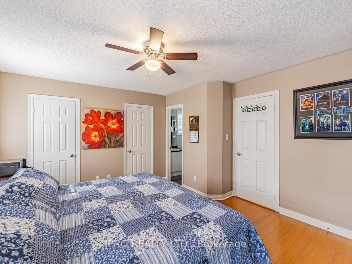Photo 21 of 11 Carriage House Road, Caledon, Bolton East — HOMEH