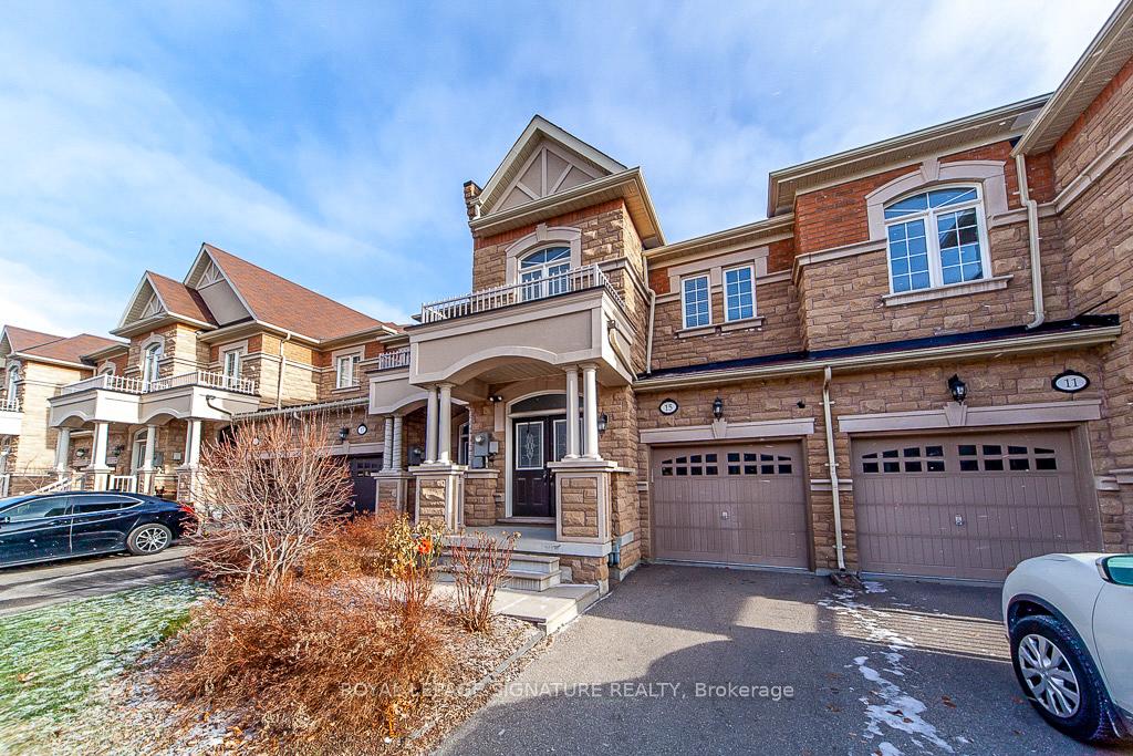Photo 13 of 15 Overlander Way, Vaughan, Patterson — HOMEH