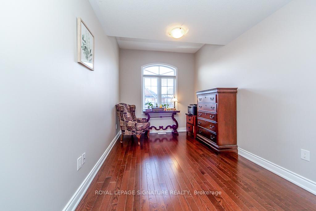 Photo 30 of 15 Overlander Way, Vaughan, Patterson — HOMEH