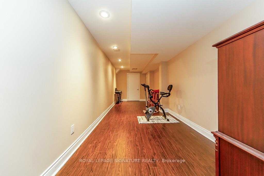 Photo 39 of 15 Overlander Way, Vaughan, Patterson — HOMEH