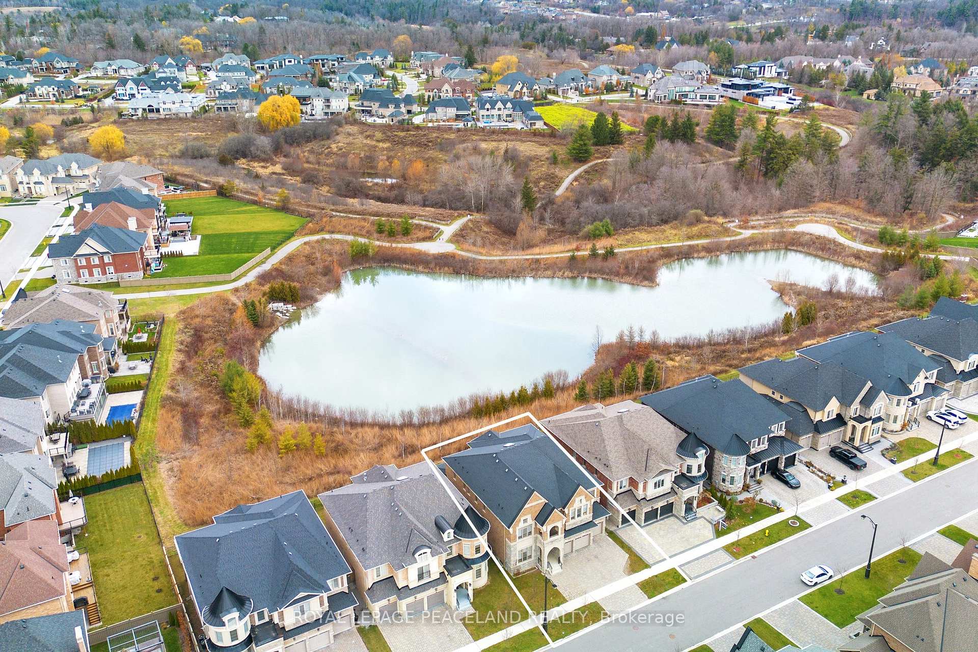 Photo 1 of 20 Rolling Green Court, Vaughan, Kleinburg — HOMEH