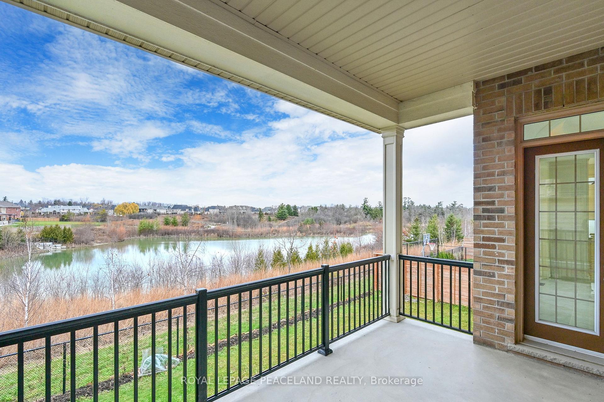 Photo 9 of 20 Rolling Green Court, Vaughan, Kleinburg — HOMEH
