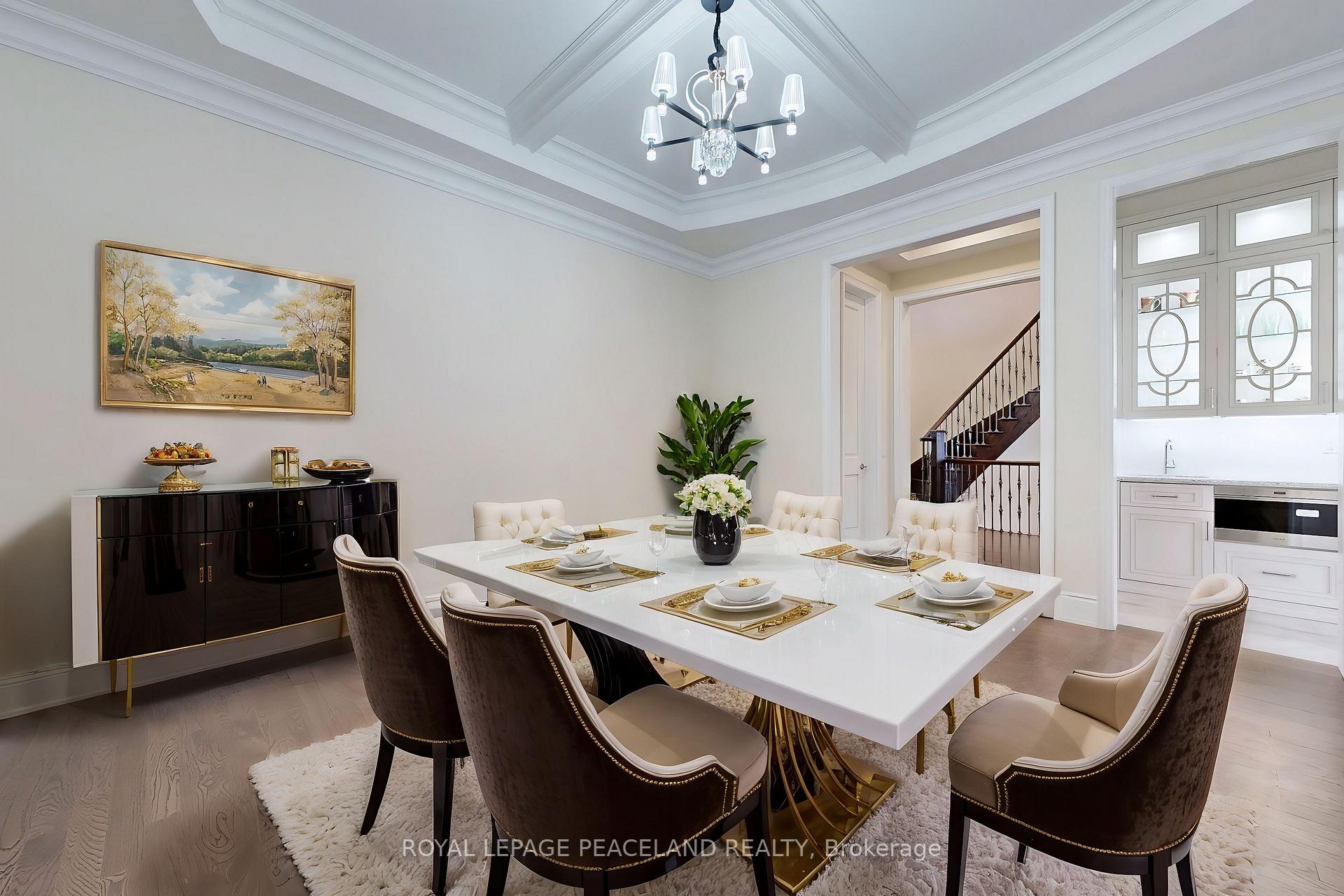 Photo 24 of 20 Rolling Green Court, Vaughan, Kleinburg — HOMEH
