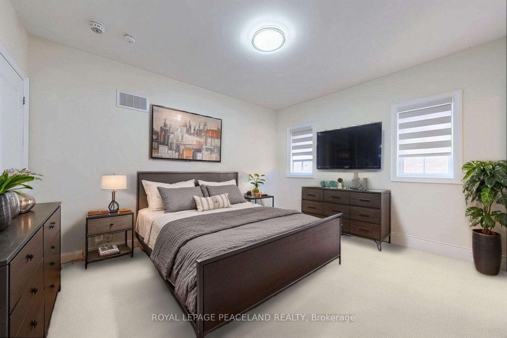 Photo 20 of 20 Rolling Green Court, Vaughan, Kleinburg — HOMEH