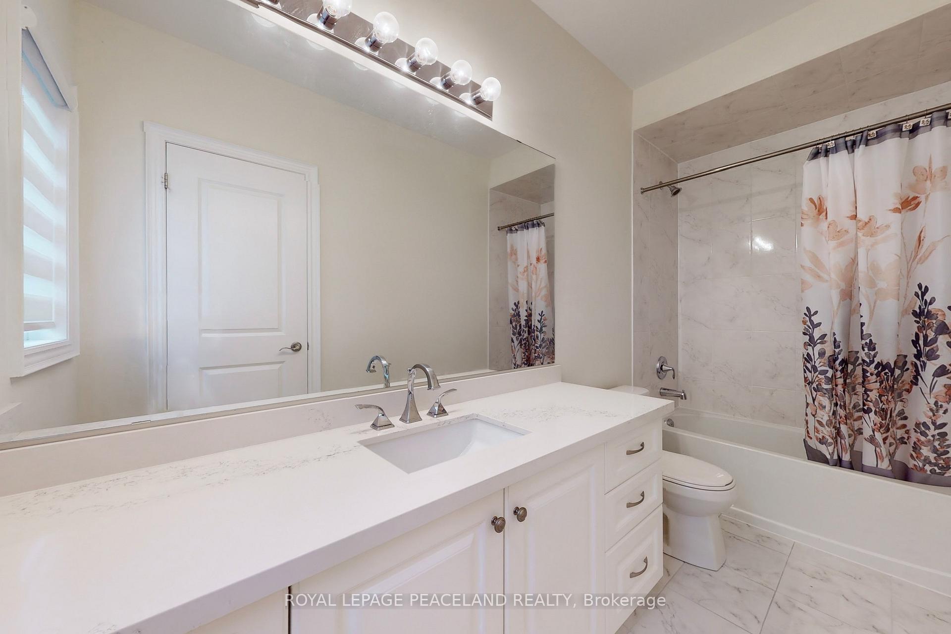Photo 34 of 20 Rolling Green Court, Vaughan, Kleinburg — HOMEH