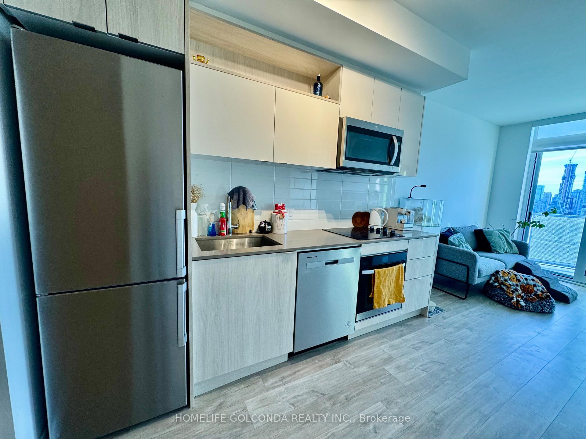Photo 7 of Unit 4703, 100 Dalhousie Street, Toronto, Church-Yonge Corridor — HOMEH