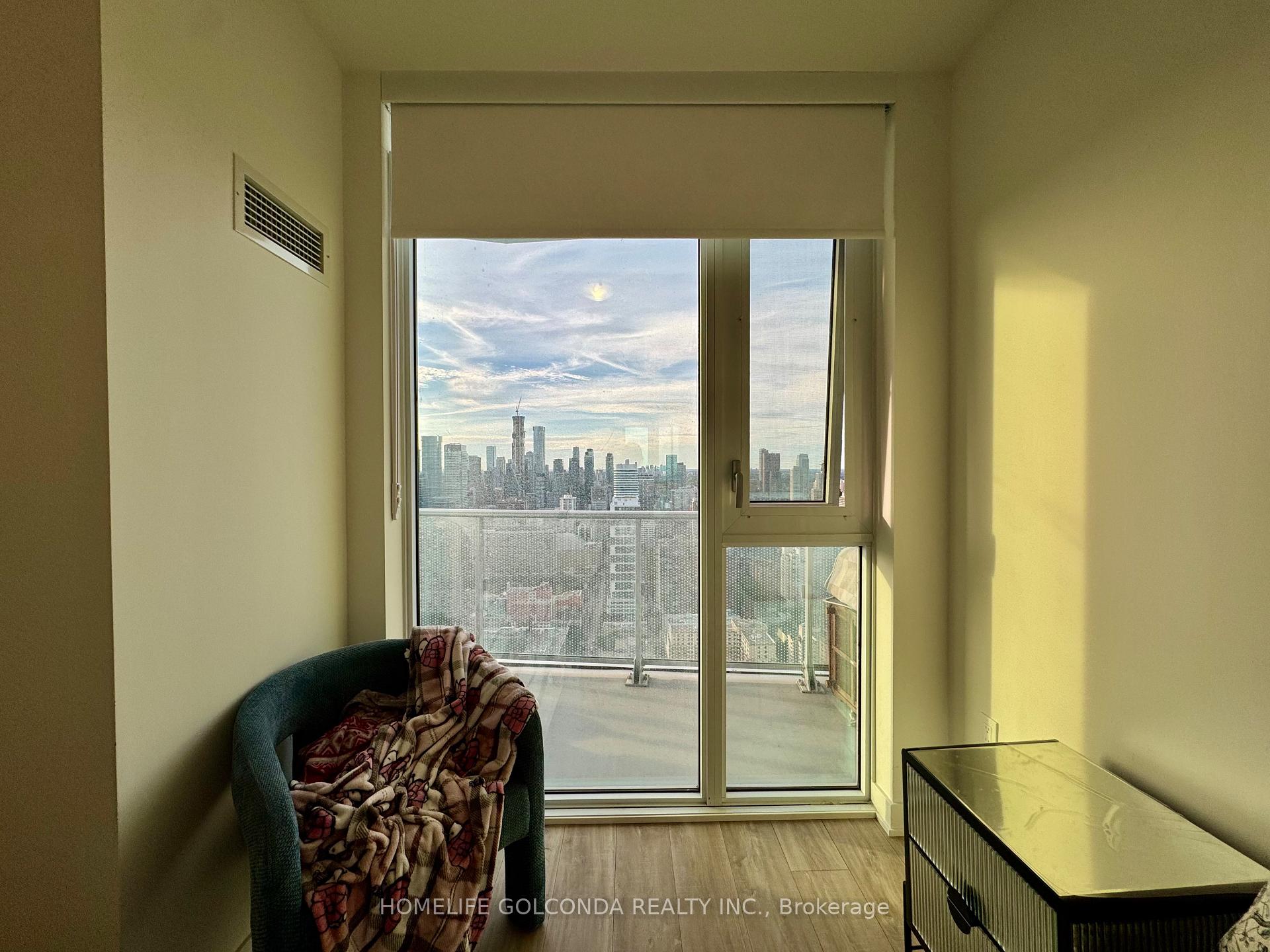 Photo 6 of Unit 4703, 100 Dalhousie Street, Toronto, Church-Yonge Corridor — HOMEH
